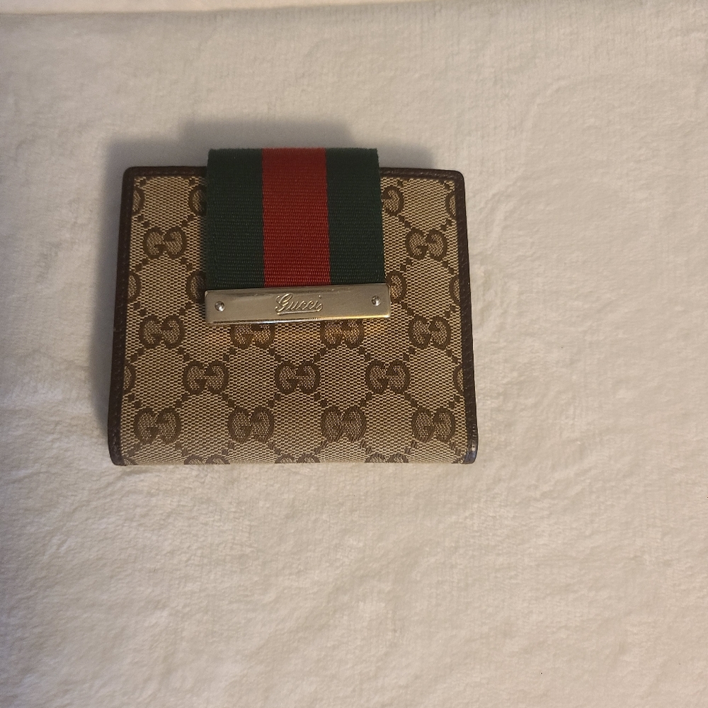 ❌❌❌ SOLD ❌❌❌GUCCI wallet French Monogram